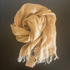 NWT Vikolino Linen Scarf